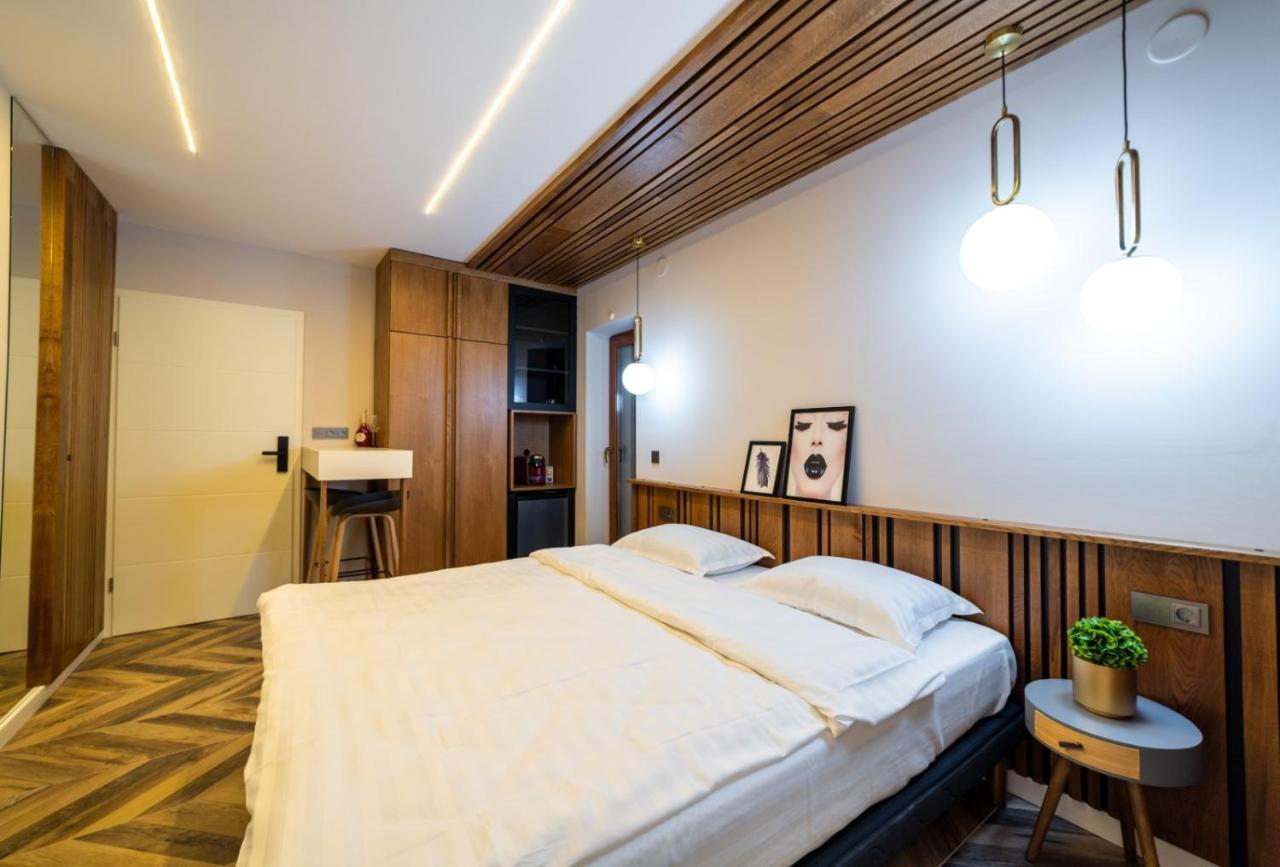 Appartamento Art'Partment Braşov Esterno foto