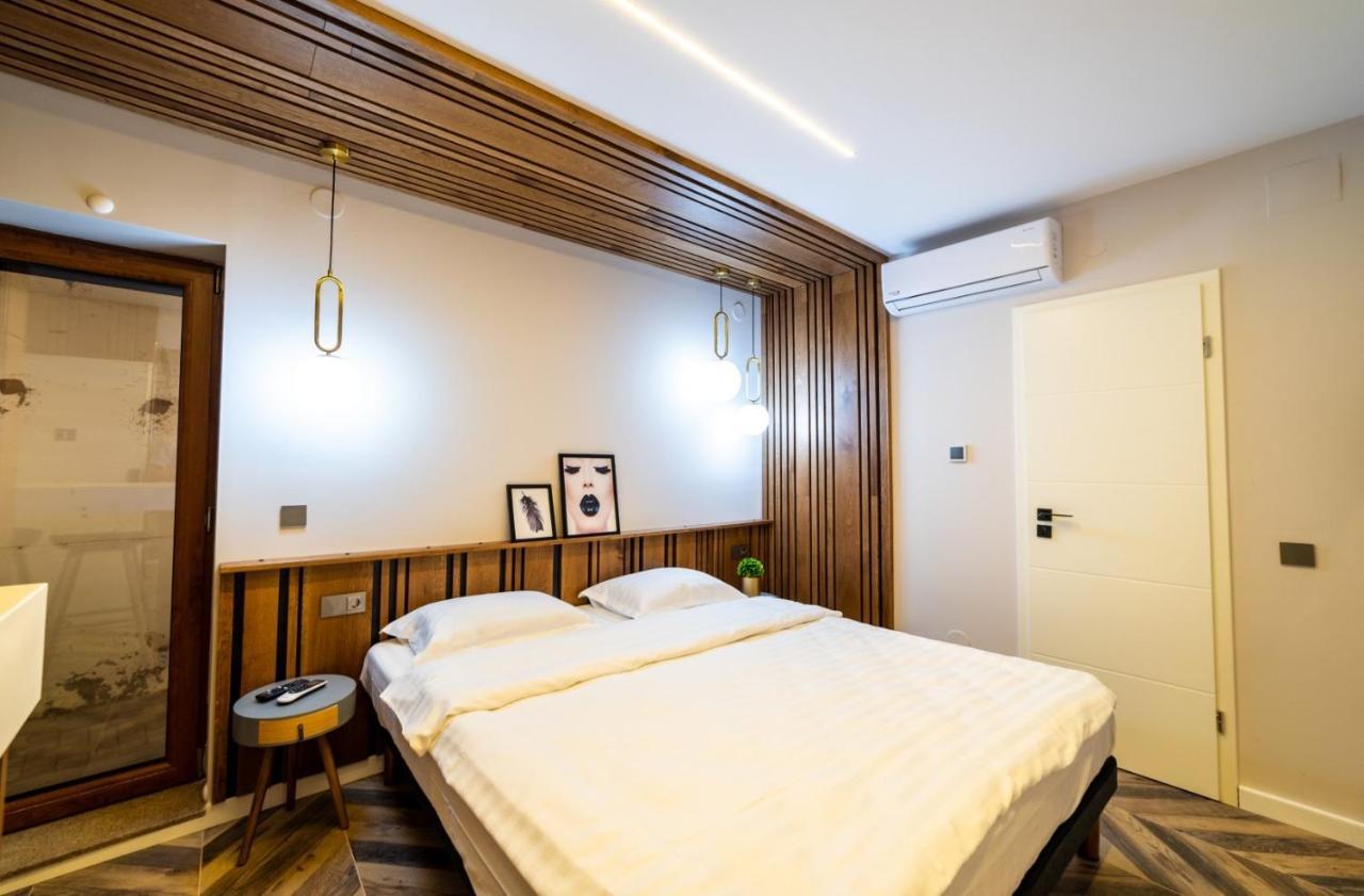 Appartamento Art'Partment Braşov Esterno foto
