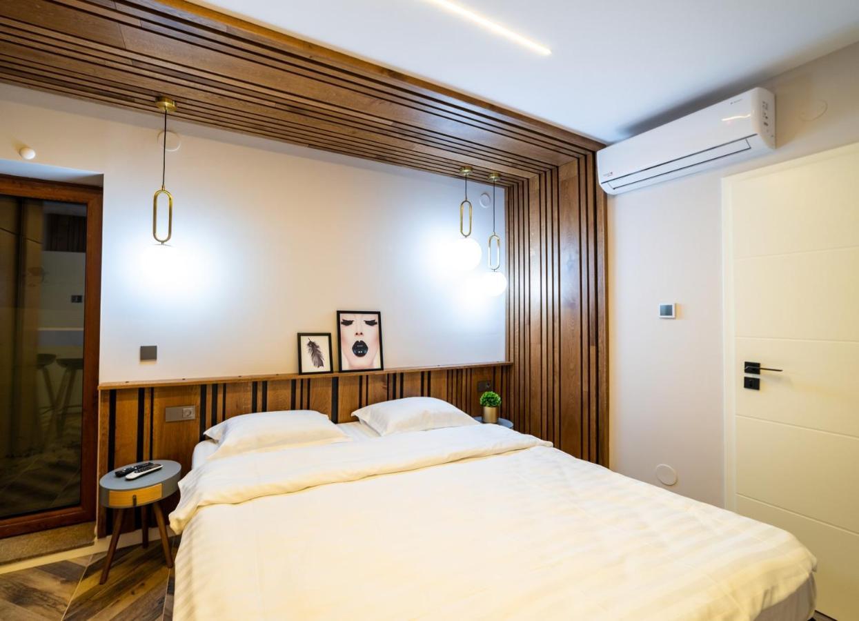 Appartamento Art'Partment Braşov Esterno foto
